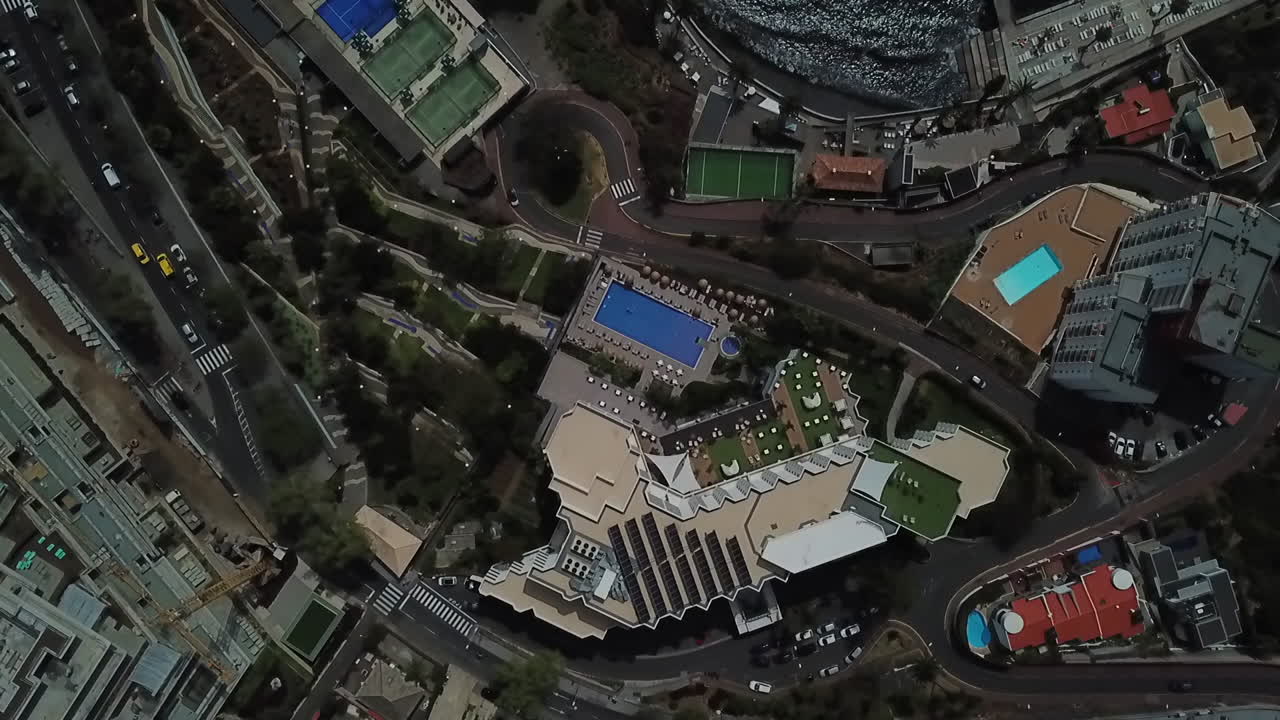 Discover Funchal's vibrancy with this drone footage of its streets, hotels, and landscapes