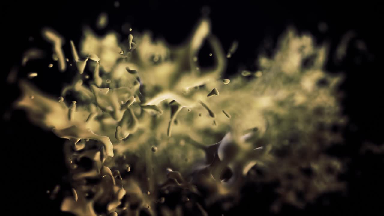 황금 액체 스플래시