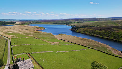 Winscar-Reservoir,-located-in-picturesque-Yorkshire,-becomes-a-stunning-venue-for-a-sailing-event