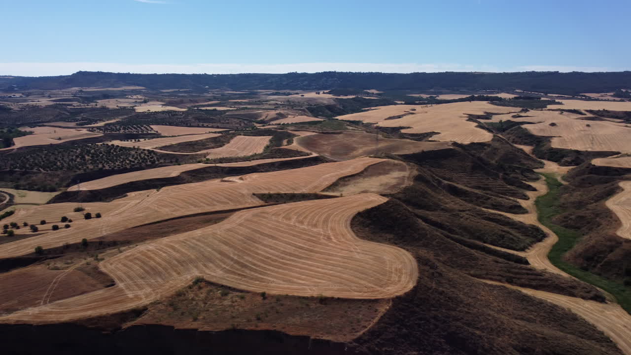 vista aérea de las tierras de cultivo en terrazas