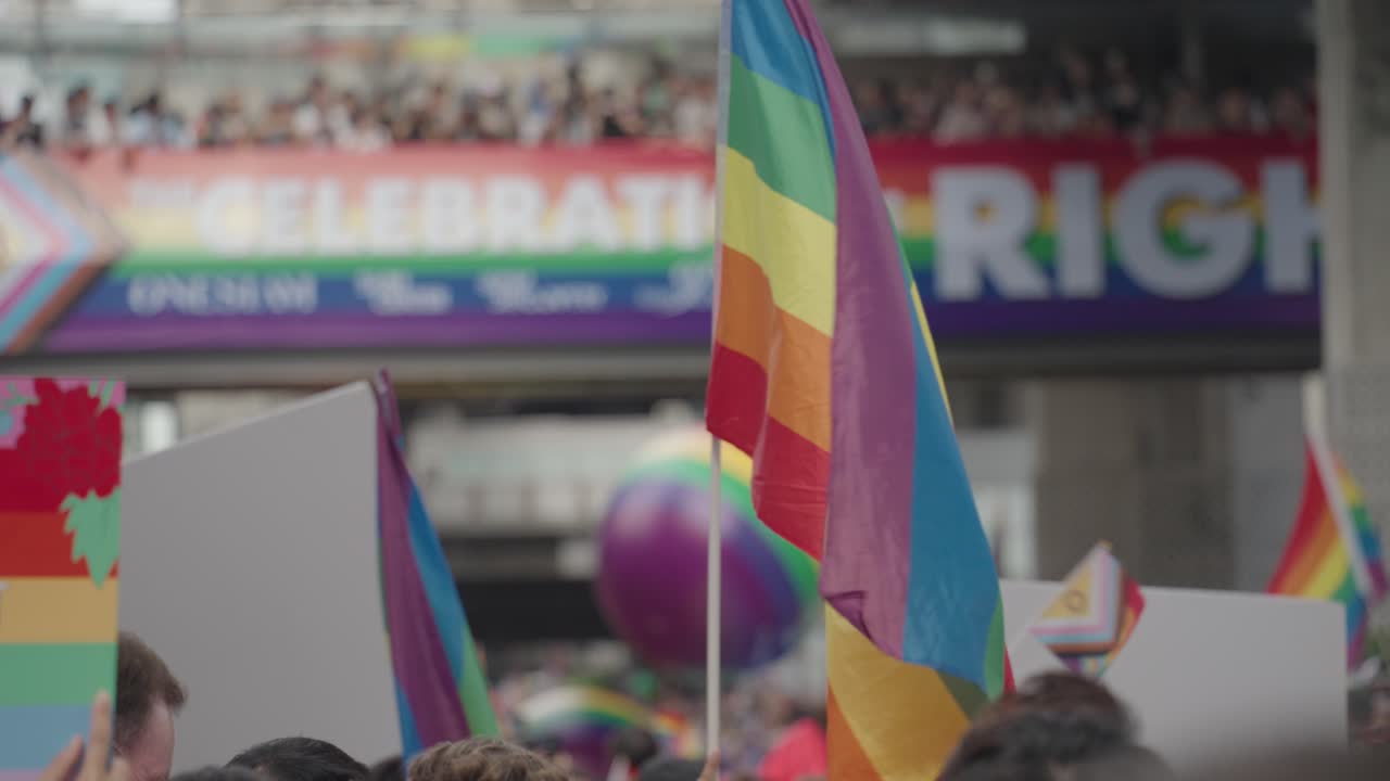 парад гордости лгбтк