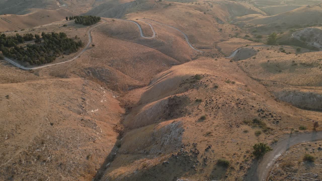 el paisaje etéreo de mevo hama