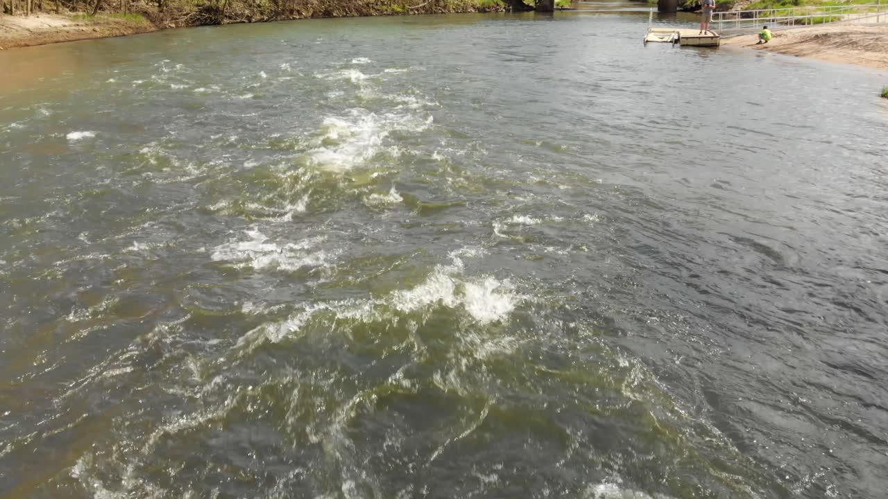 위스콘신 파인 리버의 작은 급류