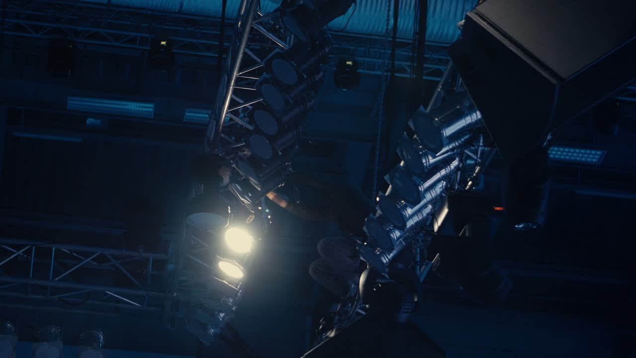 iluminador y técnico de escenario