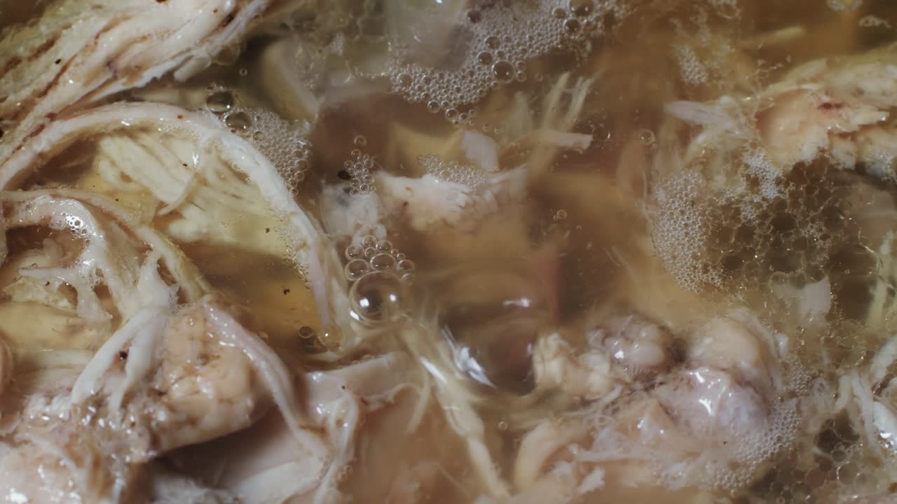 Chicken Aspic in a Pot