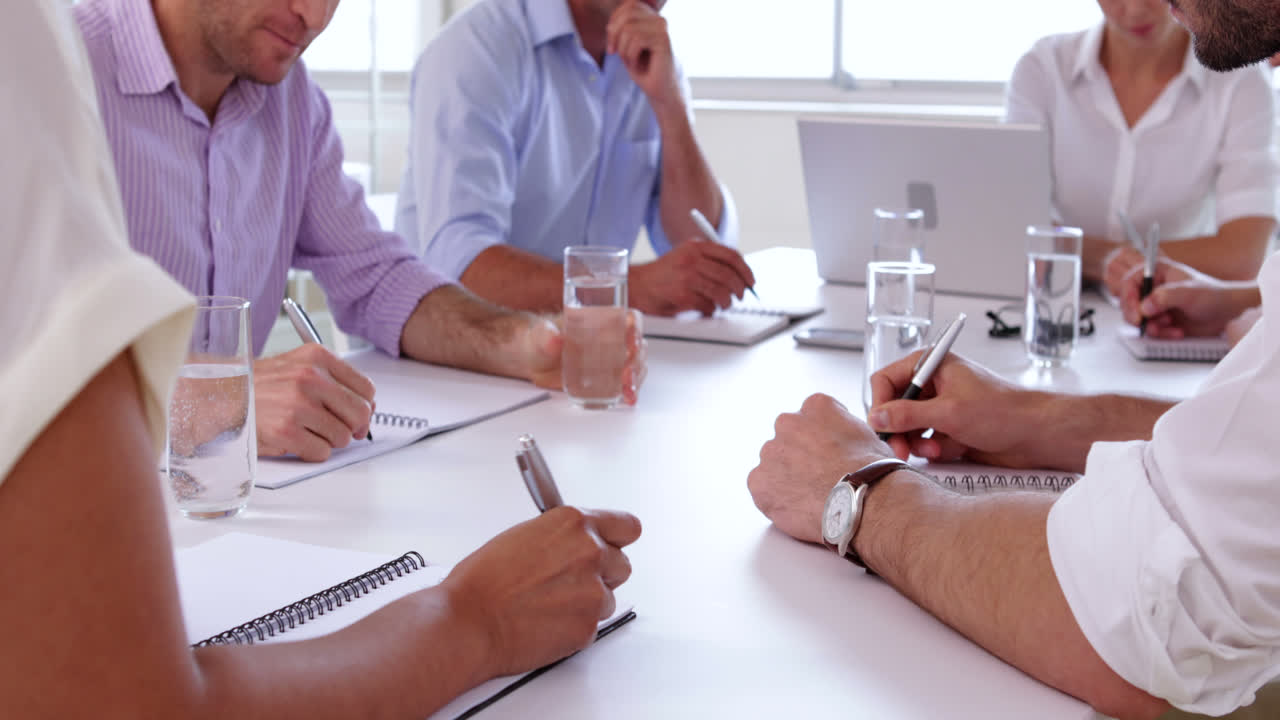 cierre del equipo de trabajo de negocios