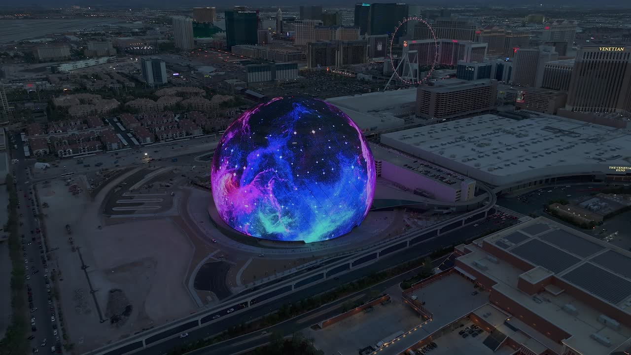 agosto de 2023 - 4k aérea de la esfera en las vegas, nevada, ee.uu.