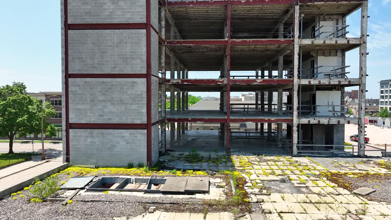 empuje aéreo de altura media en el sitio