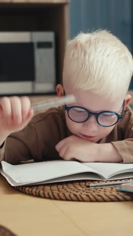 child learning to count with parent's help