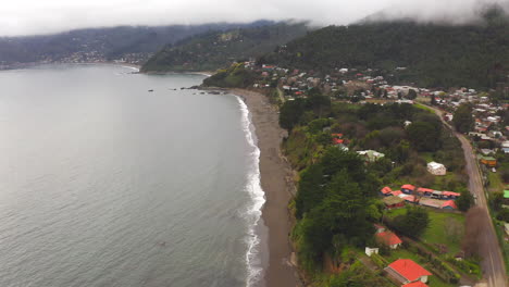 border coast of niebla in valdivia city, on the right the town