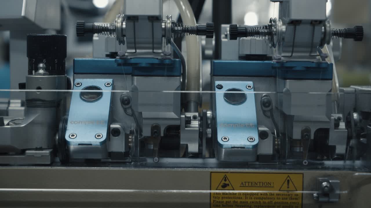 Machine sewing production