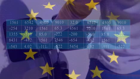 Animation-Von-Zahlen-Und-EU-Flagge-über-Einem-Kaukasischen-Mann,-Der-Ein-Auto-Betankt
