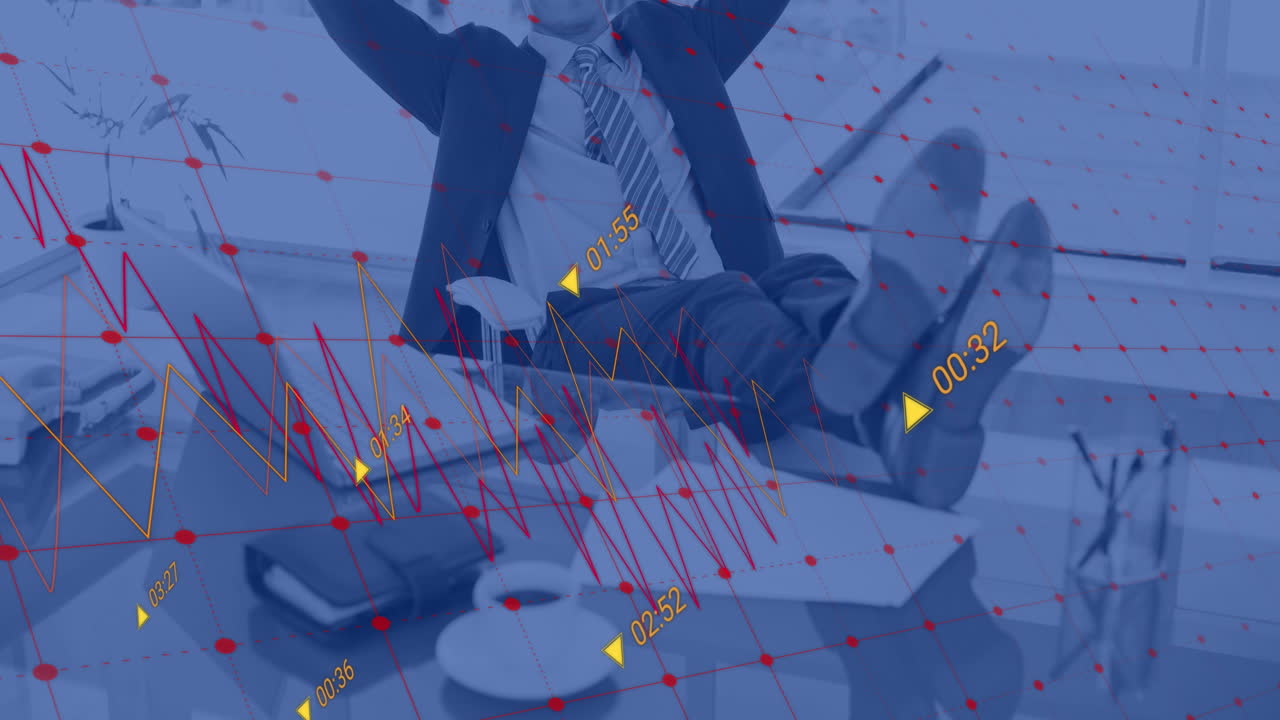 그의 책상에서 휴식을 취하는 사업가 중간 섹션에 대한 금융 데이터 처리의 애니메이션