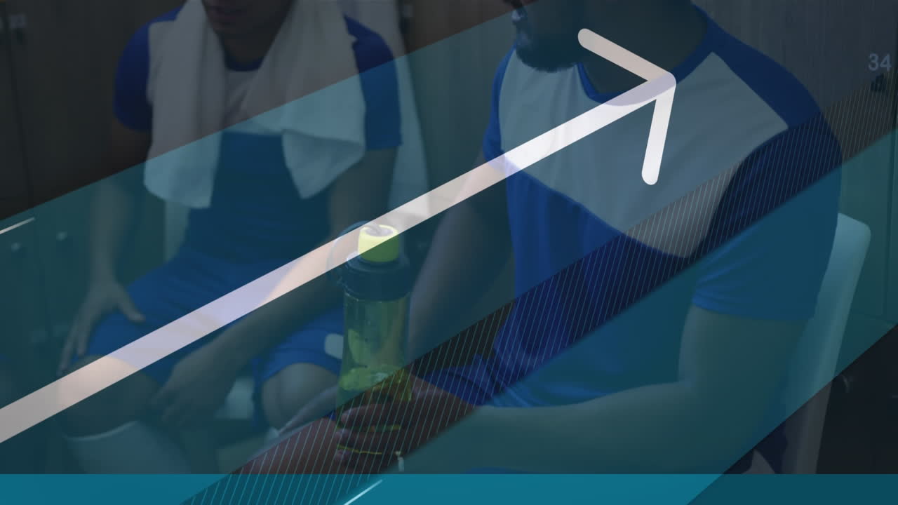 ⁇  화살표가 축구 선수들 위를 가리키며 옷을 갈아입히는 방에서 이야기하는 애니메이션