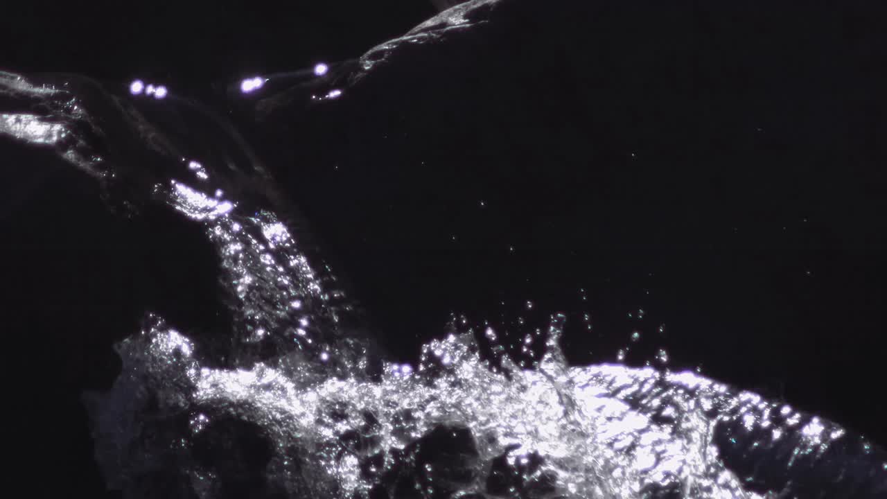 밴쿠버 섬, 브리티시 컬럼비아, 캐나다에 매크로 슈퍼 슬로우 모션 폭포