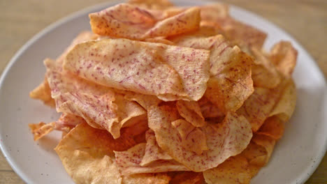 Knusprige-Taro-Chips---Frittierte-Oder-Gebackene-Geschnittene-Taro