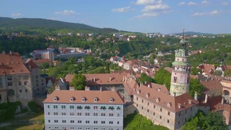 Dramatic-aerial-top-view-flight-Krumlov-castlein-czech-republic-Cesky-in-Europe,-summer-of-2023