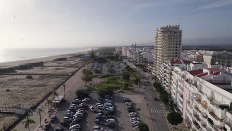 Paseo-Marítimo-Y-Aparcamiento-De-Montegordo,-Portugal---Paso-Elevado-Aéreo