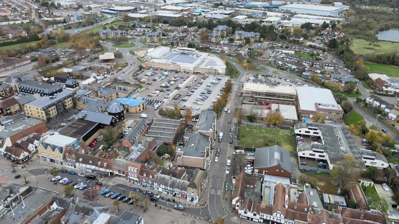Toko Sainsburys Hoddesdon Hertfordshire, Inggris, pandangan udara drone