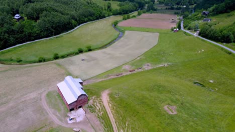 Raking-Hay,-Hay-Harvest-in-Sugar-Grove-NC,-Near-Boone-NC