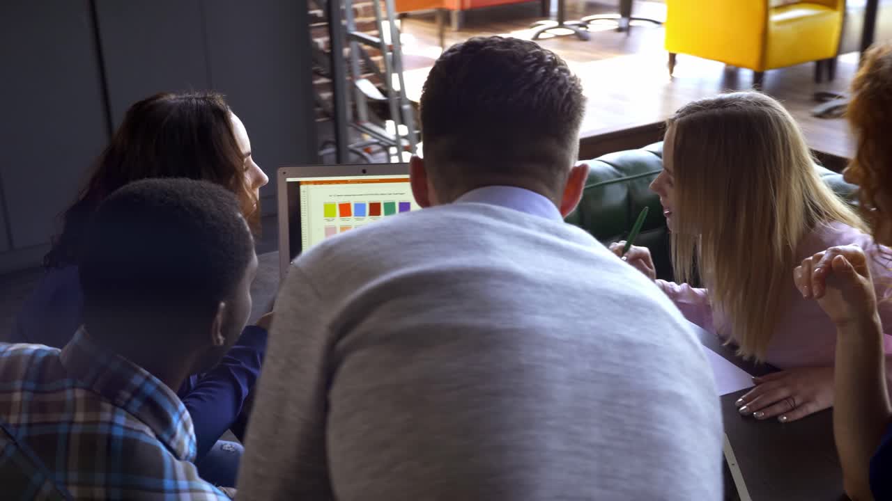 reunión de negocios en una cafetería