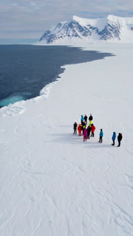 arctic expedition on ice floes