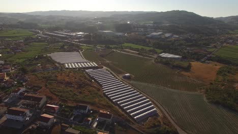 Imágenes-De-Drones-Invernaderos-Industriales-Y-Campos-Agrícolas