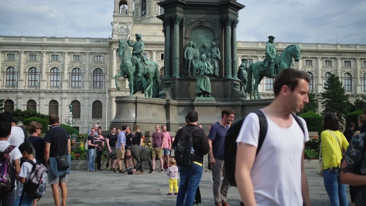Monument in Vienna's MuseumsQuartier