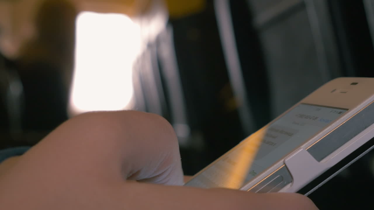 uso de teléfonos inteligentes en el avión