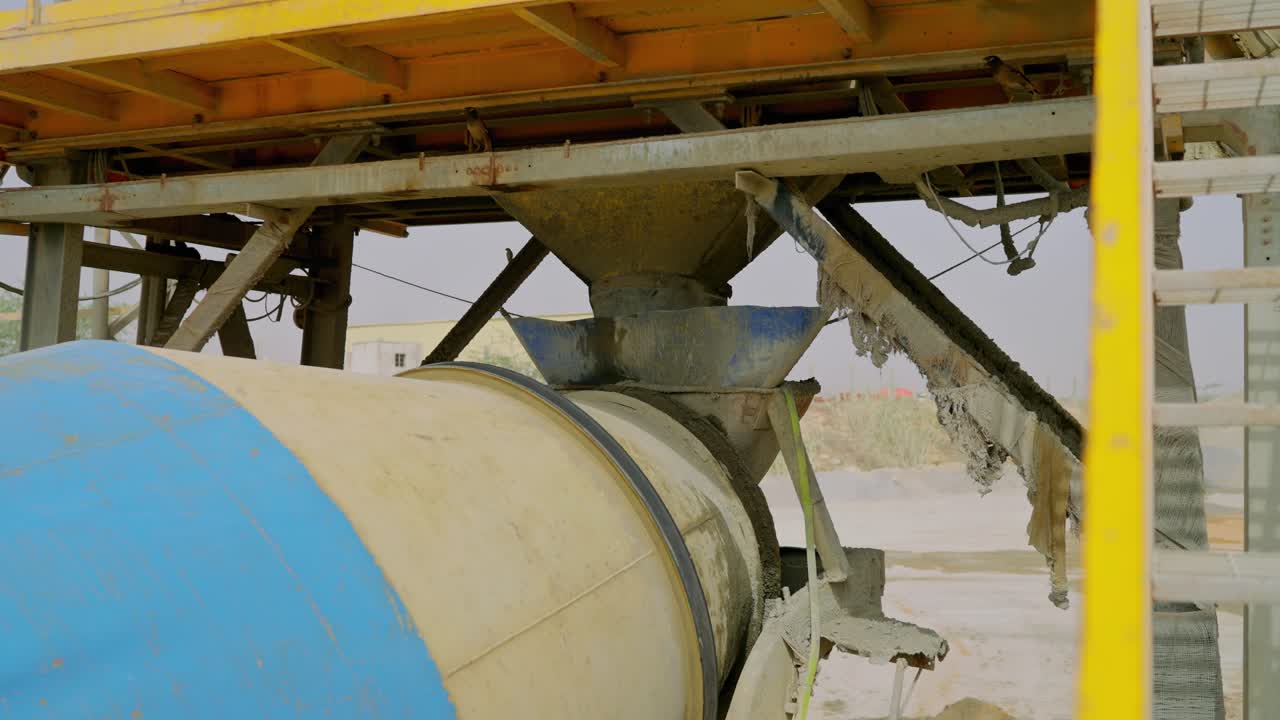 Construction site in Karachi, Pakistan.