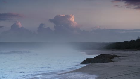 Massive-blue-waves-roll-into-the-coast-of-Hawaii-in-slow-motion-1