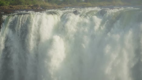 Victoria-Falls-Simbabwe-Wasser-Fließt-Nahaufnahme