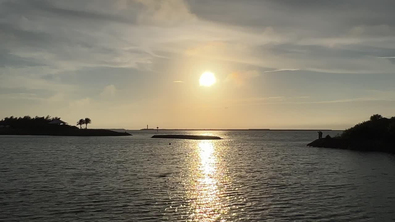 오키나와 나하 우미소라 공원의 저녁 풍경