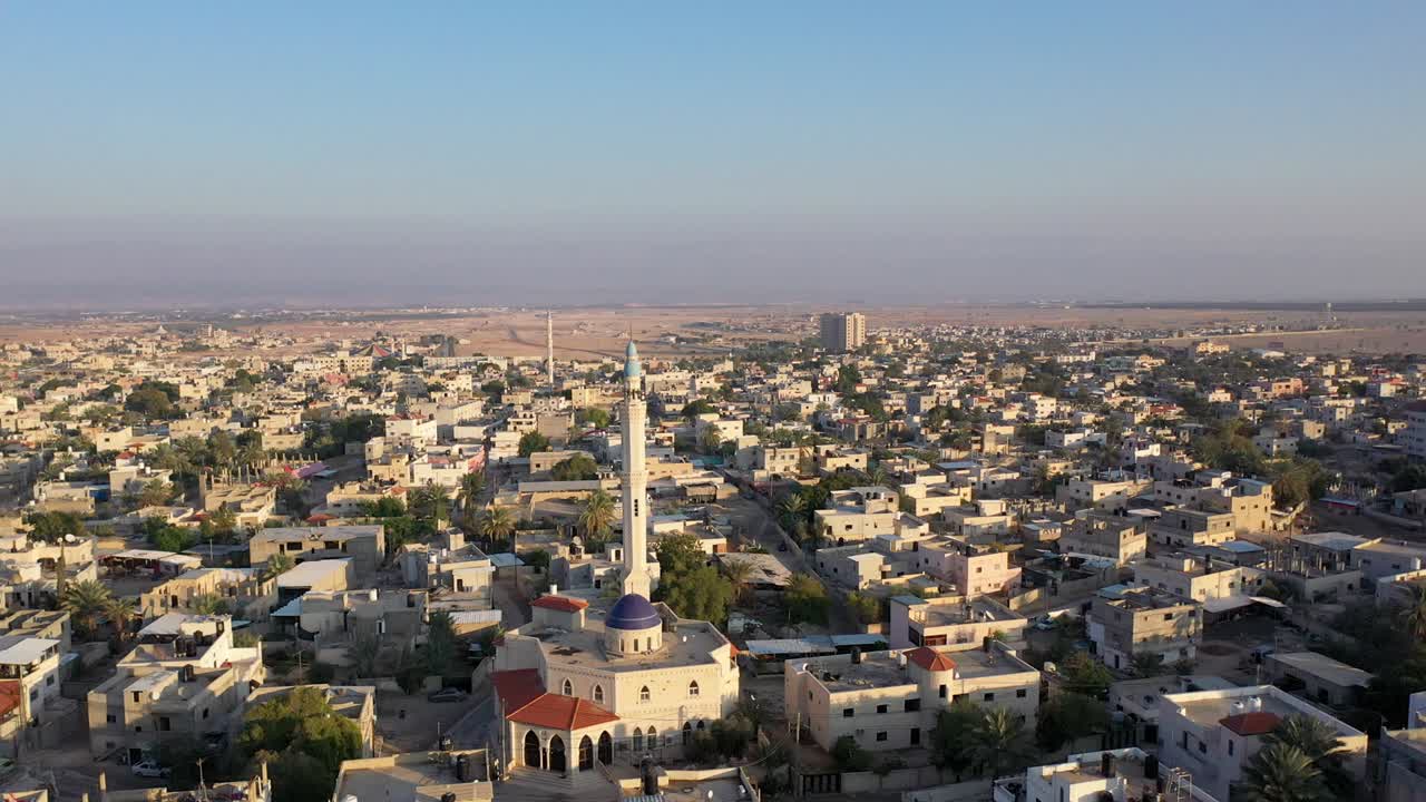 예리코 시 에 있는 모스크 - 공중 에서 볼 수 있는 모습