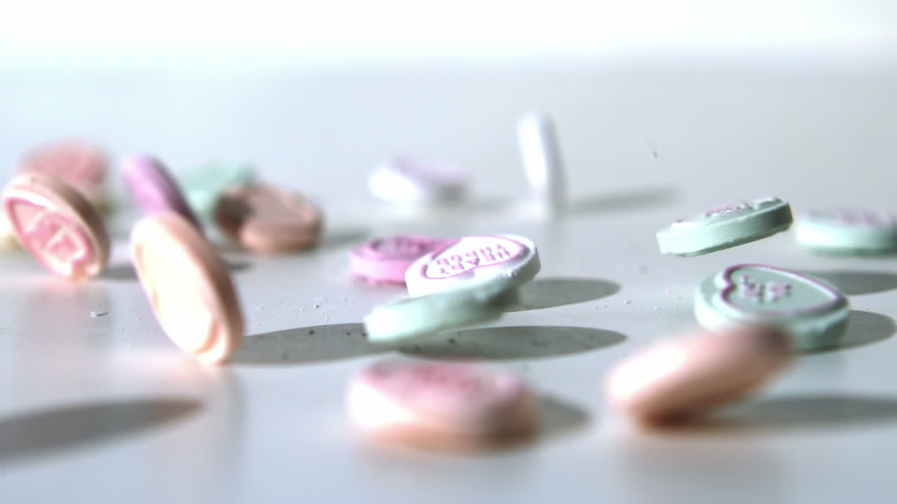 땅에 떨어지는 사탕