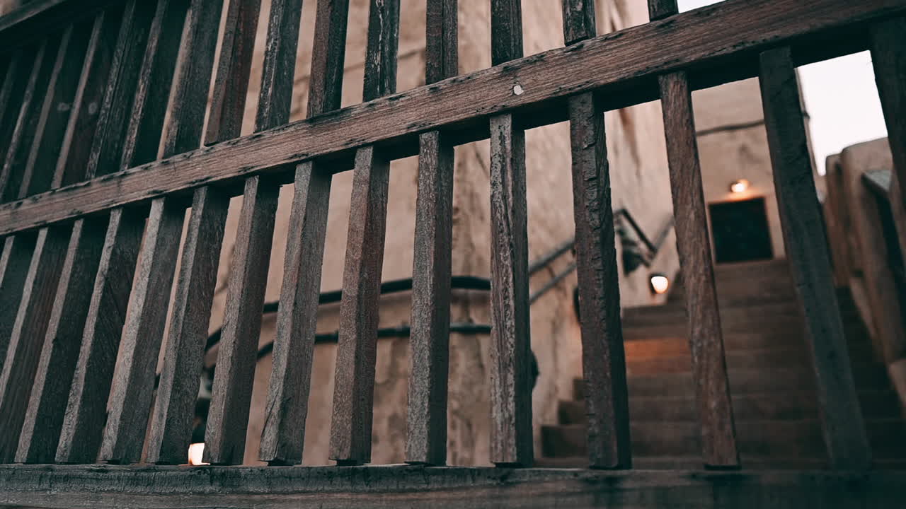 una antigua casa emiratí tradicional en al seef dubai con antiguos edificios y casas arquitectónicos emiratíes tradicionales