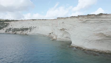 Drohnenaufnahmen-über-Tal-Hofriet-Auf-Der-Insel-Malta