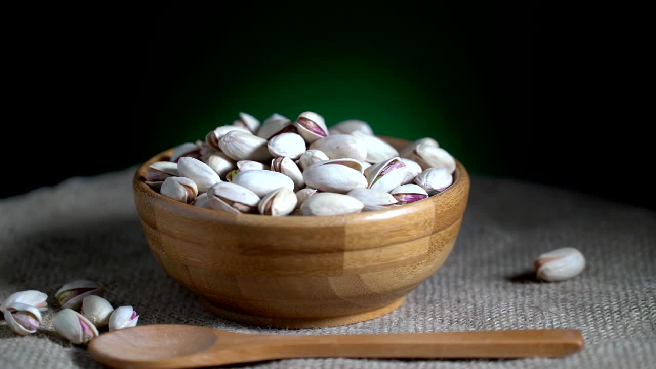 피스타치오 회전 loopable