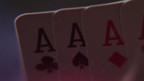 animación de cartas de juego con los mismos ases moviéndose