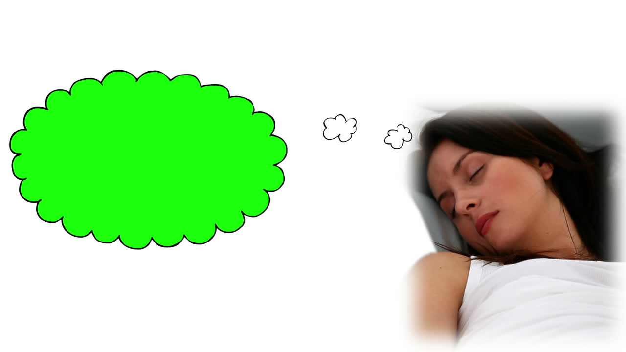 una mujer morena durmiendo.