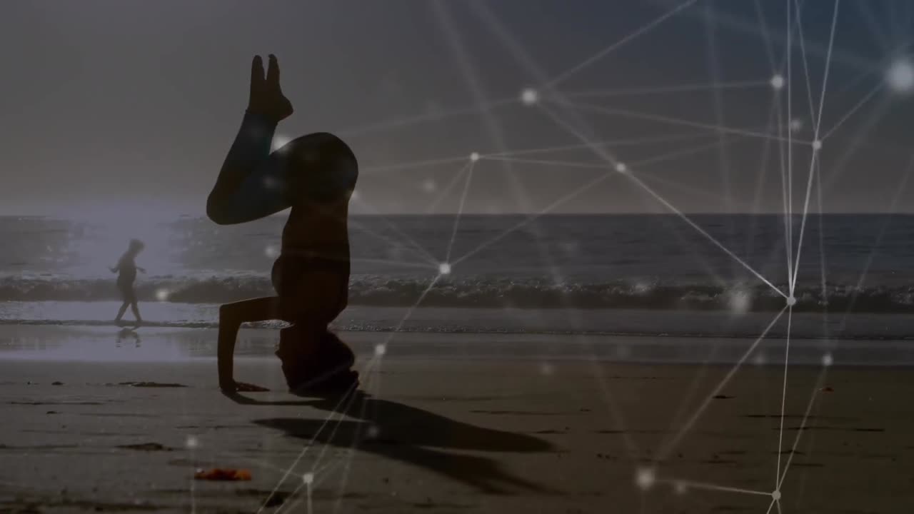해변에서 요가를 연습하는 백인 여성에 대한 연결 네트워크의 활성화