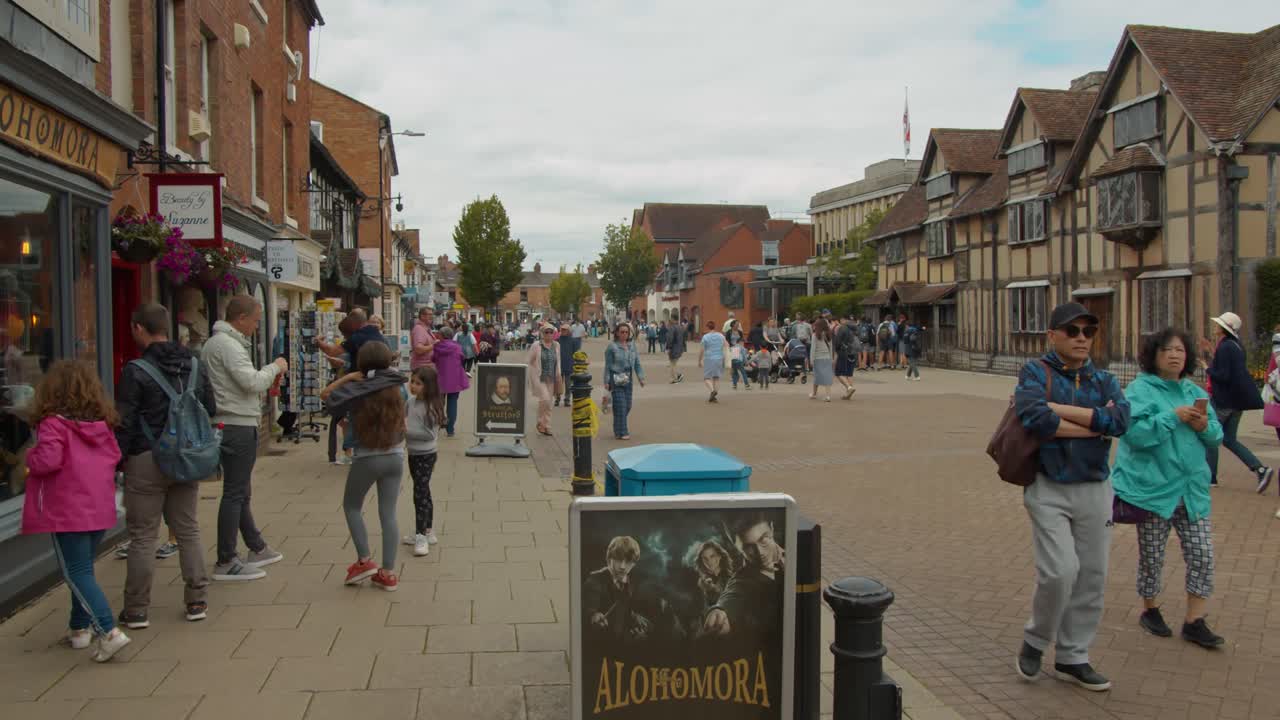 Shakespeare's Birthplace and First Home Street, Stratford upon Avon, Warwickshire, England. Slow Motion.