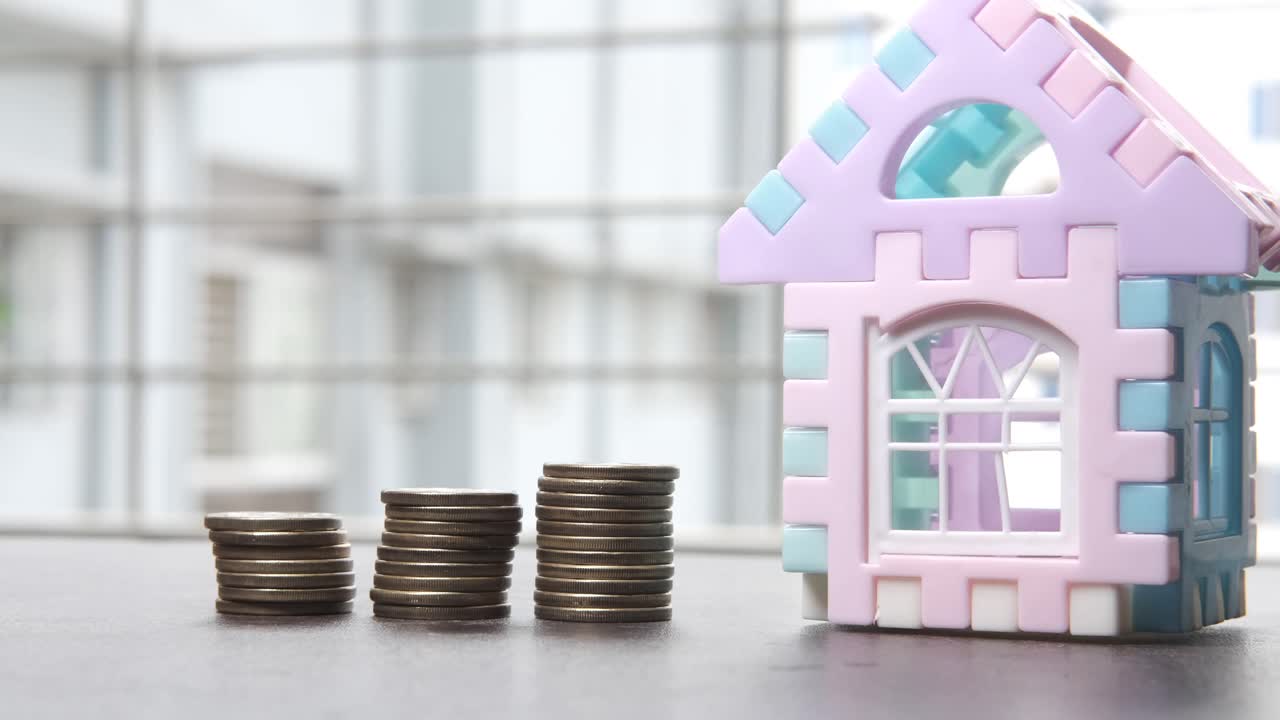 ahorrar dinero para una casa.