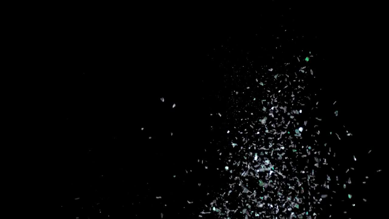 Esplosione di Glitter Realistico su Sfondo Nero