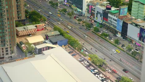 Aerial-Shot-of-a-Busy-Road-in-Bangkok-with-Traffic,-Thailand