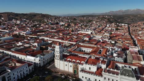 sucre ciudad capital de bolivia boliviano drone vista aérea sur américa casa de la libertad chuquisaca