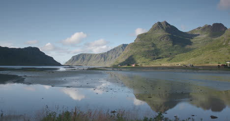 norway lake reflect vid 4k 04