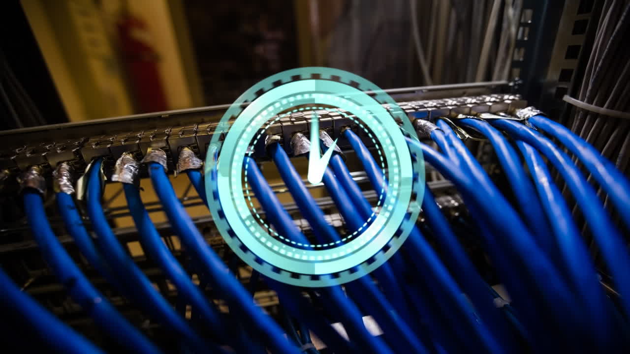 animación del reloj moviéndose sobre la sala del servidor