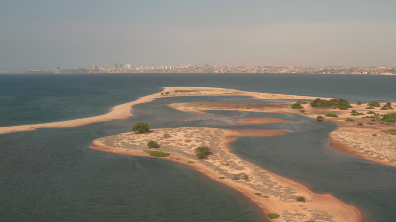 volando sobre la isla de mussulo, angola, áfrica 23