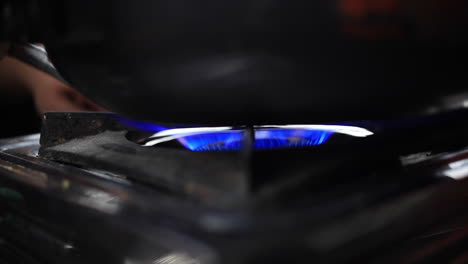 Hot-blue-flame-came-out-whenThe-chef-switch-on-the-stove-with-a-lighter